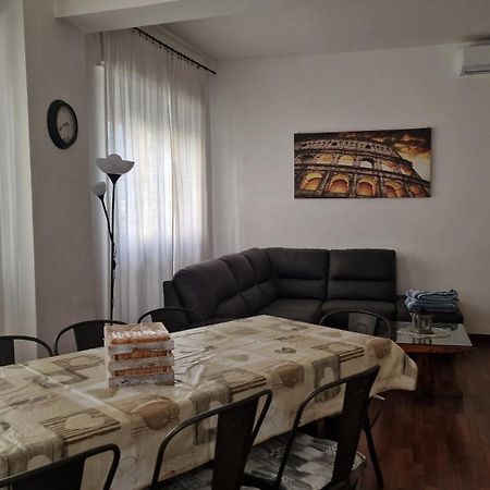 Saint Peter Vatican City Large Apartment Barbara Casa Vacanza ローマ エクステリア 写真