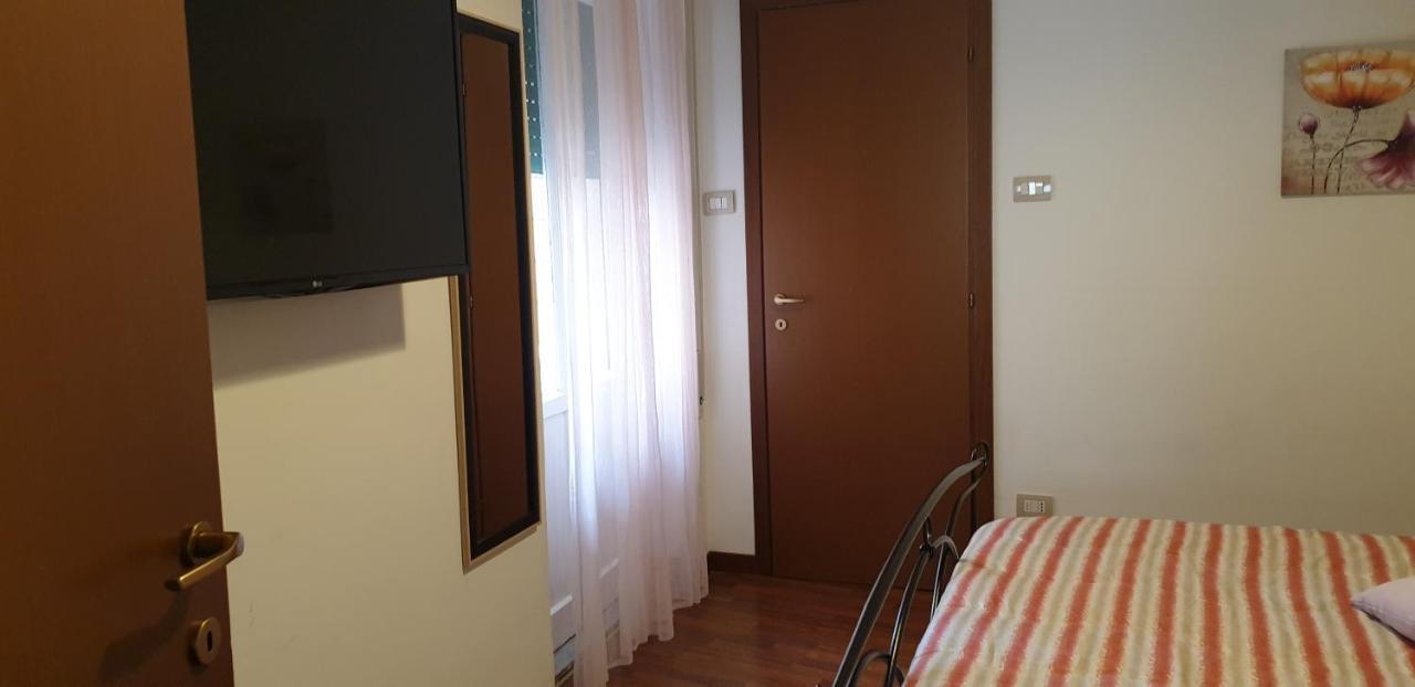 Saint Peter Vatican City Large Apartment Barbara Casa Vacanza ローマ エクステリア 写真